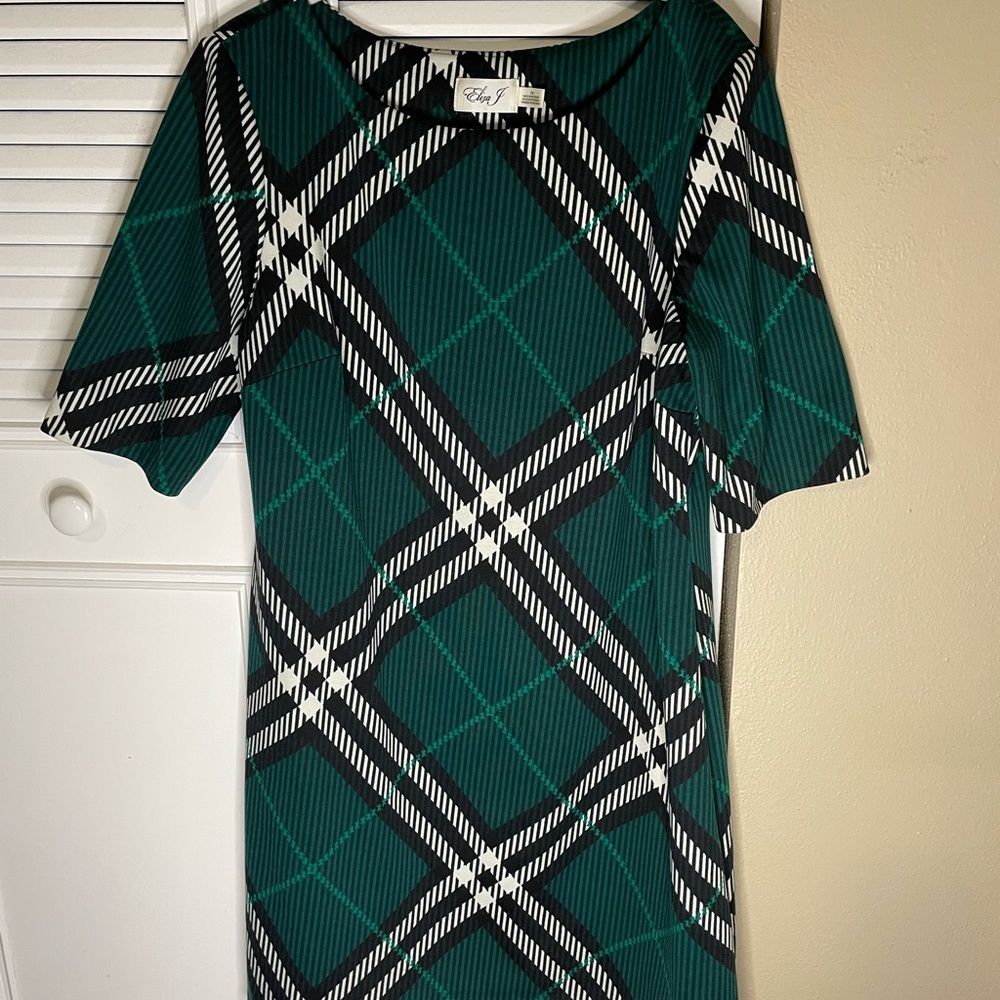 Eliza J green plaid dress size 14